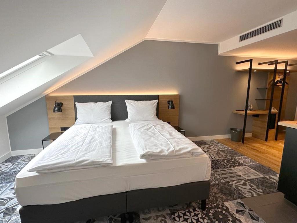 Alpengluehen Smart Hotel Olching Extérieur photo