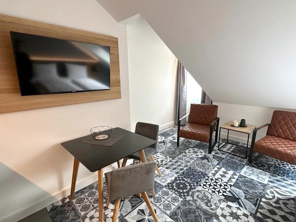 Alpengluehen Smart Hotel Olching Extérieur photo
